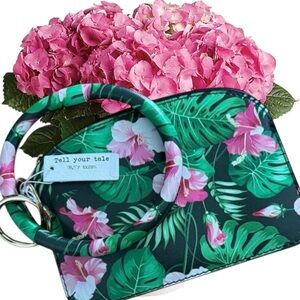 Tell Your Tale Wrist Bracelet Keychain Key Ring Bangle Wallet Wristlet Purse NWT